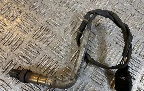 Volkswagen PASSAT B6 Lambda probe sensor 022906262BR 681041 0258006895