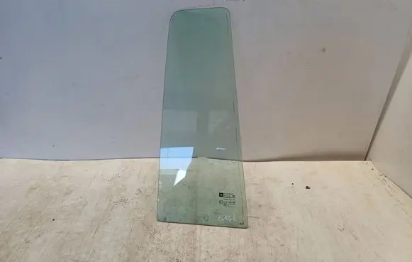 Opel Zafira B Rear vent window glass AS2M3236DOT682 43R001582 E000199