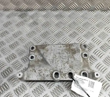 Volkswagen Golf VII Engine mounting bracket 5QE199587A