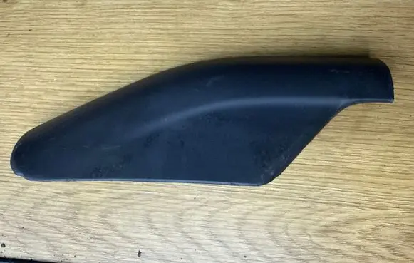 Volvo XC70 Roof bar rail cover 8648181