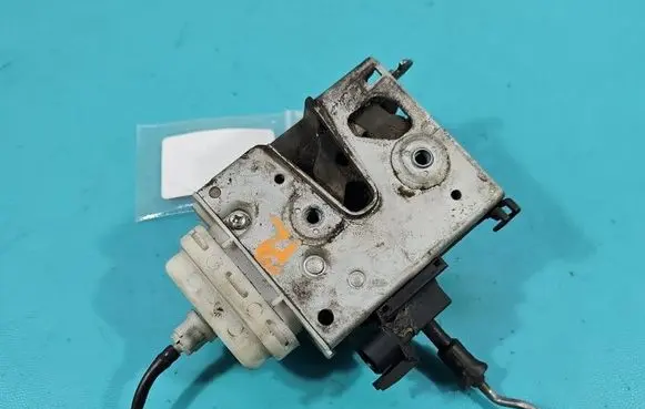 Audi A3 S3 8L Front door lock IMPRK1547586