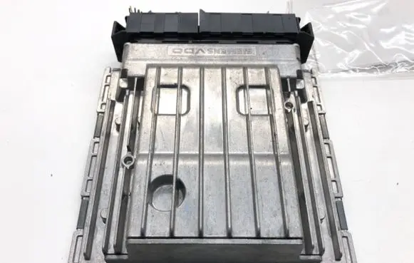 BMW 1 E81 E87 Engine control unit/module ECU 7583225