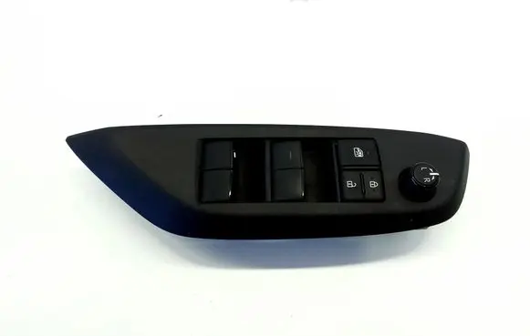 Toyota Yaris Cross Electric window control switch 840400D020 74232K0120