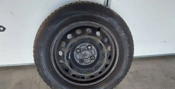 Toyota Yaris R15 steel rim 