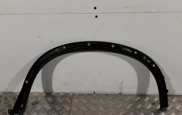 Suzuki Vitara (LY) Rear arch trim 7725154PO