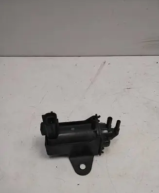 Ford Focus C-MAX Turbo solenoid valve 12D12