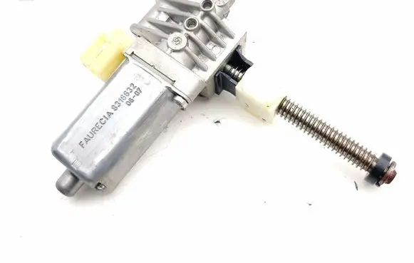 BMW 7 E65 E66 Seat adjustment motor 0390201993