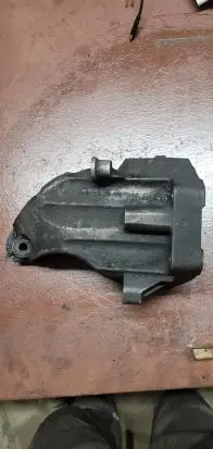 Mercedes-Benz E W212 Engine mounting bracket A6512230004