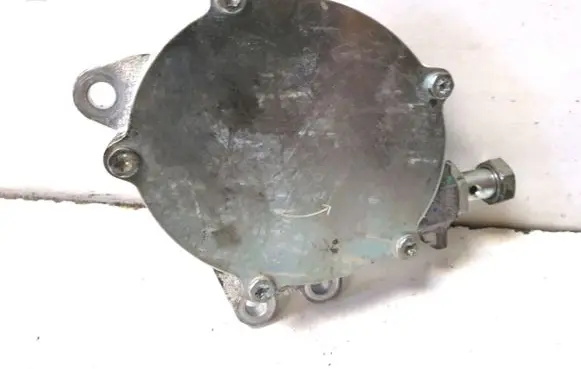 Toyota Hilux (AN120, AN130) Vacuum pump 1T709220285A