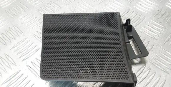 Side speaker trim/cover