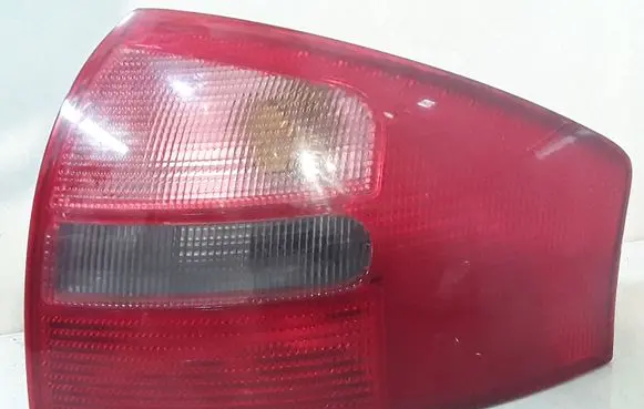 Audi A6 S6 C5 4B Rear/tail lights 4B5945096 B5831BL