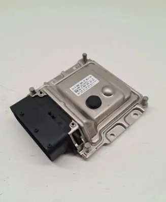 Mercedes-Benz E W212 Reducing agents exhaust control unit A0009007006 A0009012003 0281031383