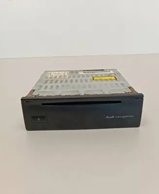 Audi A4 S4 B7 8E 8H Navigation unit CD/DVD player 4B0919887E 7612002007 AUZ3Z1E5230021