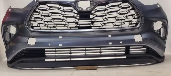 Toyota Highlander XU70 Front bumper 5211905420