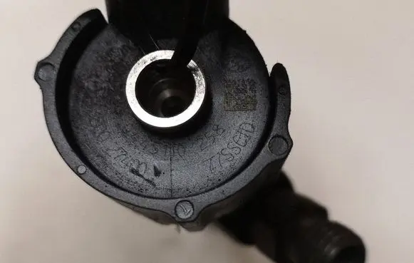 Hyundai Tucson JM Fuel injector 0445110258