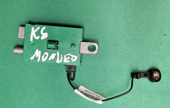 Ford Mondeo MK IV Aerial antenna amplifier DS7T18C847YB 20150529 20159529