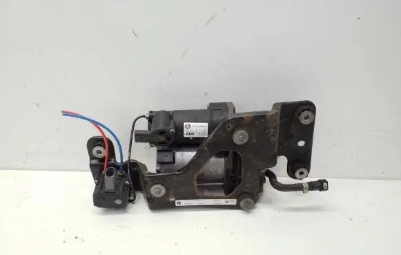 BMW X5M E70 Air suspension compressor/pump 3720678993802 678993802