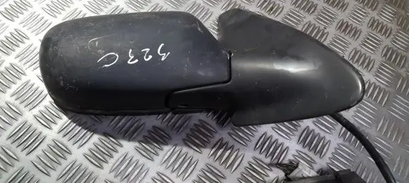 Mazda 323 Front door electric wing mirror