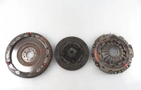 Dacia Sandero Flywheel 8200495511