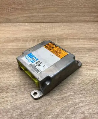 Toyota Avensis Verso Airbag control unit/module 8917044050 2310002460