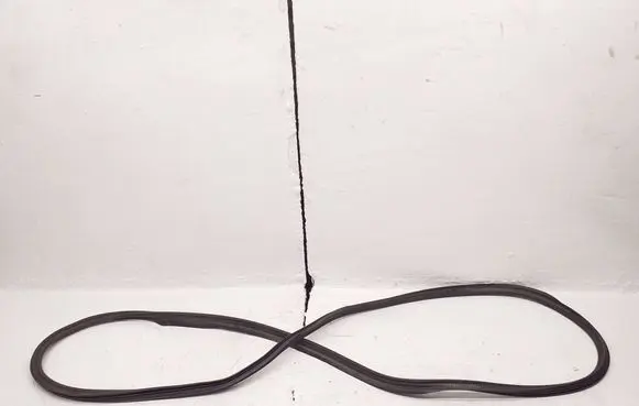 Audi A5 Trunk rubber seal (body) 8W8827705C