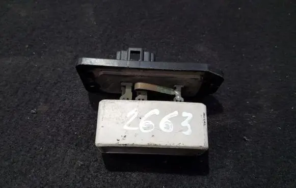 Mitsubishi Carisma Heater blower motor/fan resistor