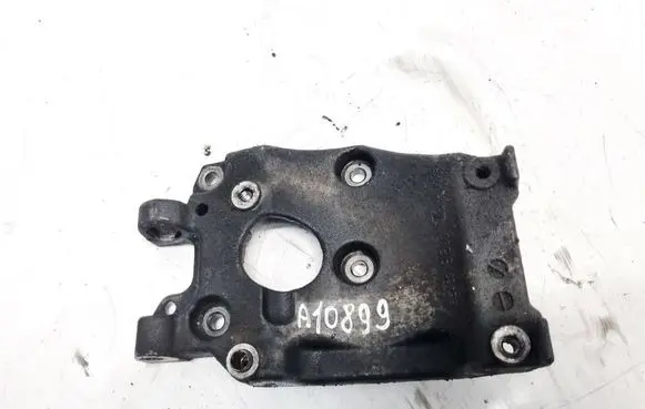Peugeot 407 Engine mounting bracket 9646719580