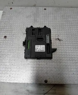 Renault Megane IV Comfort/convenience module 284B14449R A2C3779780300 17265661837621