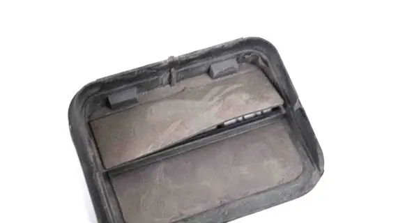 Tesla Model S Quarter panel pressure vent 2F2AB280B62AB
