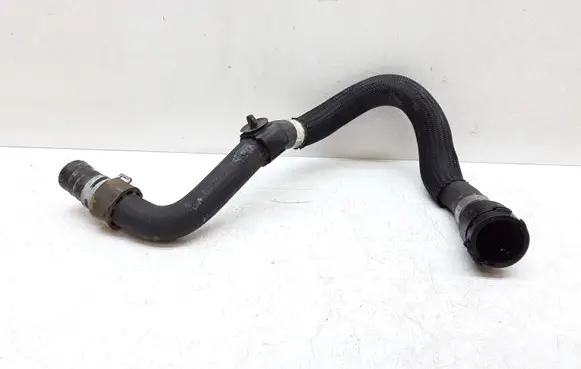 Volvo V60 Engine coolant pipe/hose 31363330