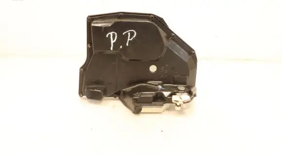 Suzuki Swift I Front door lock