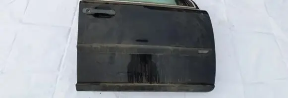 Volvo XC90 Front door JUODOS