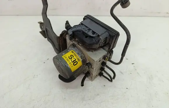 Hyundai Elantra ABS Pump 6158945200 3X58930500