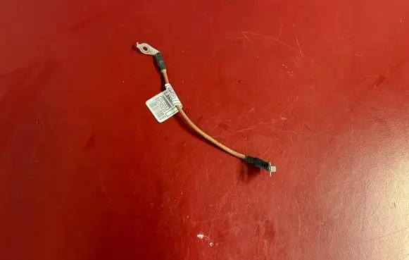 BMW iX Negative earth cable (battery) 5A0BFF4 5A0BFF5