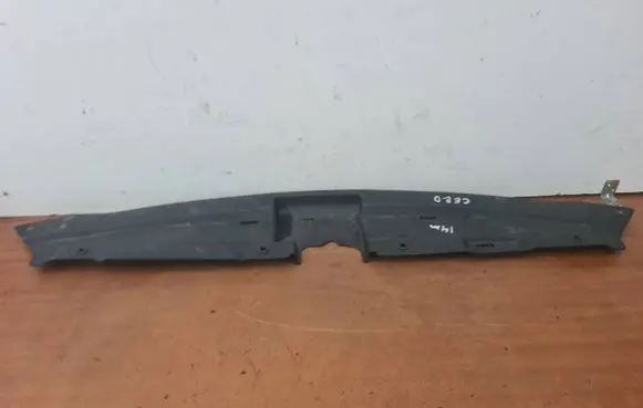 KIA Ceed Radiator trim A2865-70000