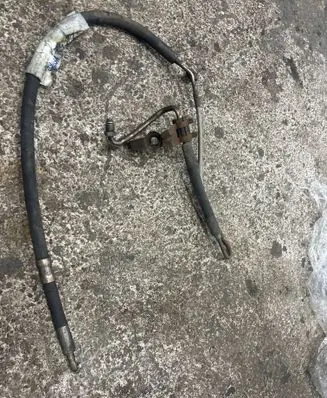 Mercedes-Benz S W220 Power steering hose/pipe/line A2204663681