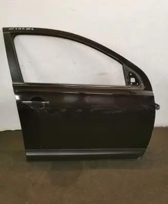 Nissan Qashqai Front door 