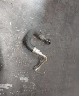 Audi A4 S4 B6 8E 8H Turbo turbocharger oiling pipe/hose 06B121497C