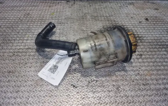 Ford Transit Power steering fluid tank/reservoir YC153R700AA