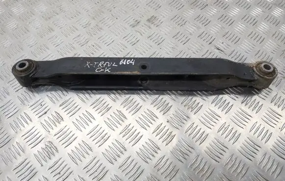 Nissan X-Trail T32 Rear upper control arm/wishbone