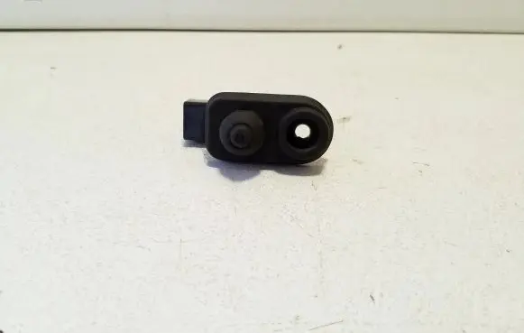 Mitsubishi Outlander Rear door sensor 