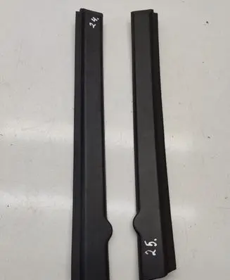 BMW 7 E32 Other sill/pillar trim element 8127548 8127547 3678