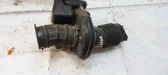 Intake resonator