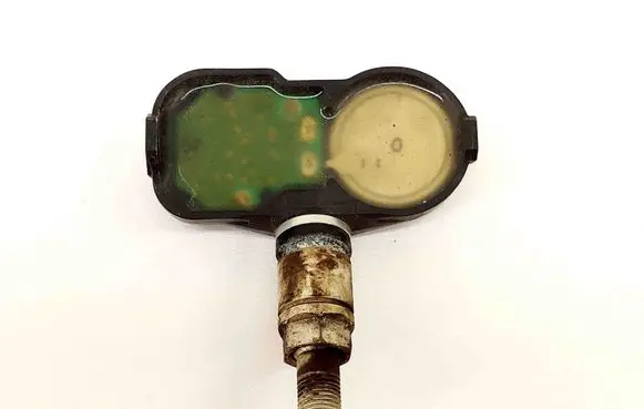 Nissan Juke I F15 Tire pressure sensor 157152394B PMVCA14