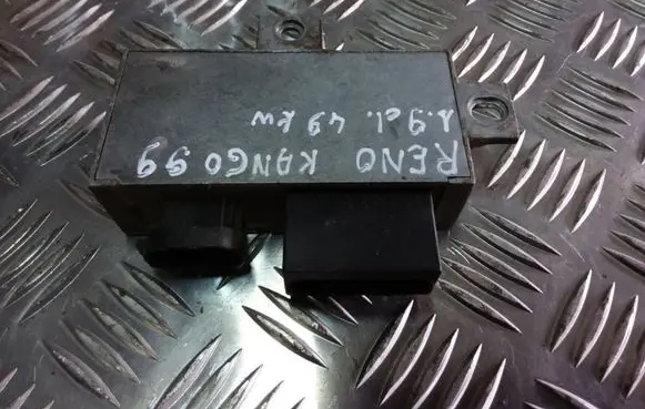 Renault Kangoo I Glow plug pre-heat relay 7700109860