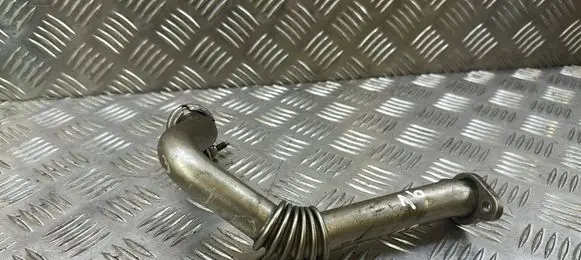 Skoda Rapid (NH) EGR valve line/pipe/hose 03L181521R
