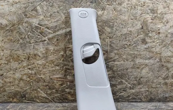 KIA Magentis (B) pillar trim (top) 858332G000