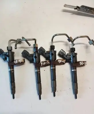 Volvo V60 Fuel injector VEA132370010AAB