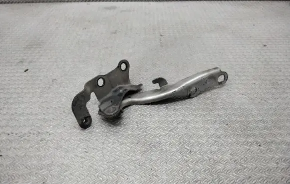 Toyota Avensis Verso Engine bonnet/hood hinges