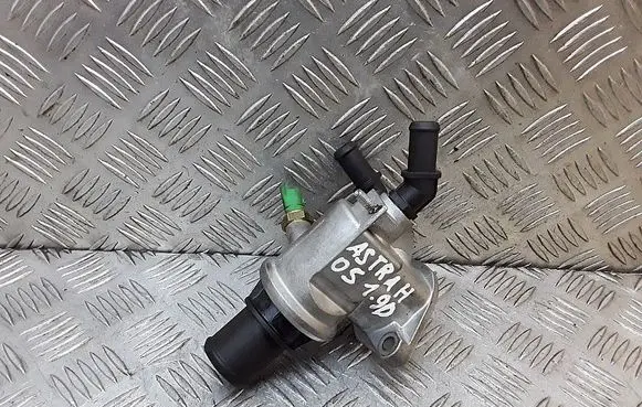 Opel Astra H Thermostat 